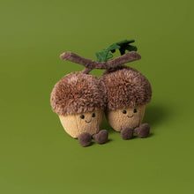 Load image into Gallery viewer, Amuseables Ort &amp; Tum Acorns