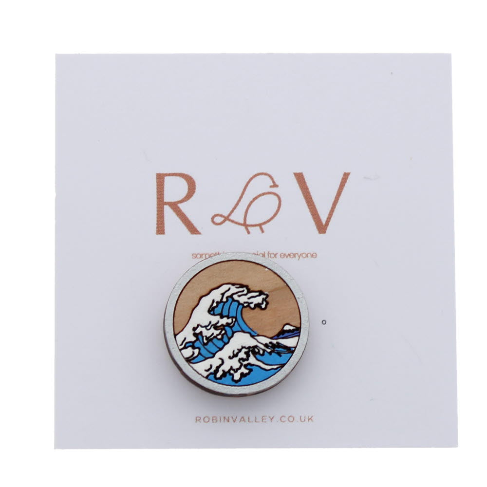 The Great Wave pin badge | National Museums Liverpool shop