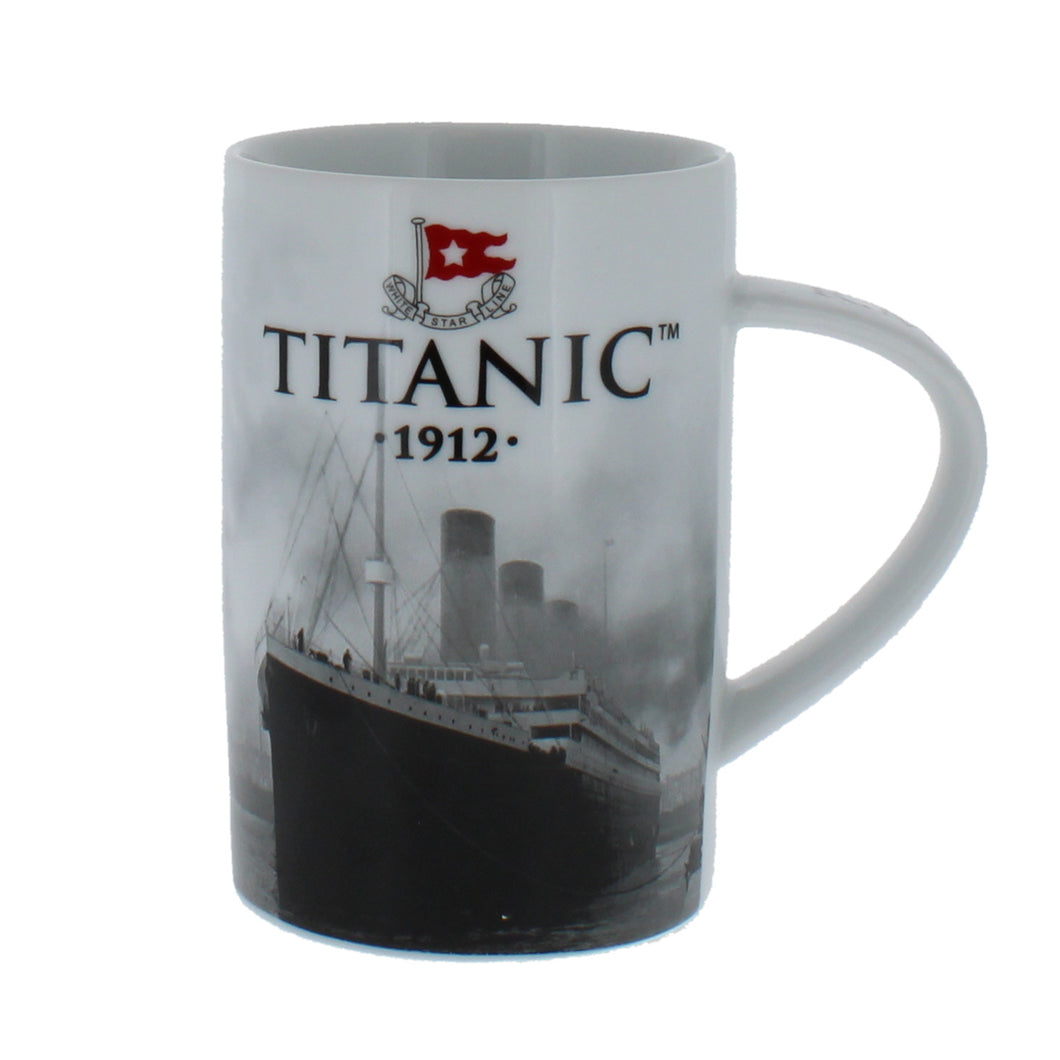 China mug featuring an image of the Titanic.